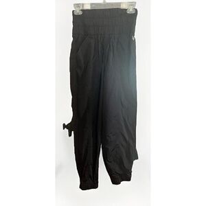 Free People Movement Black Pants Joggers Size S.          Cc